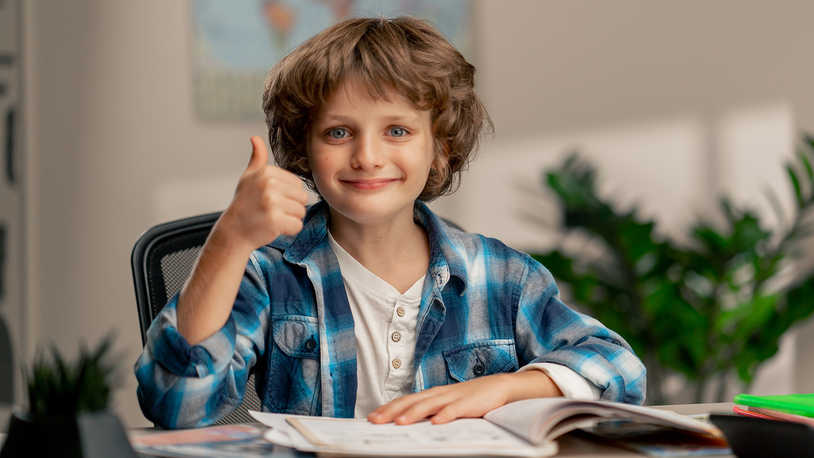 В ГД призвали освободить школьников от домашних заданий перед Новым годом