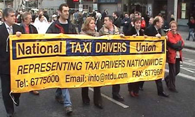 В Ирландии объявили забастовку 15 тыс. водителей такси