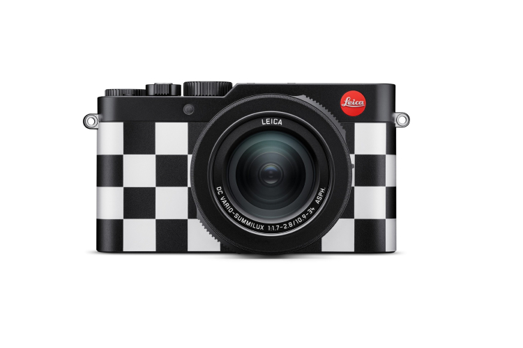 Фотоаппарат Leica D-Lux 7 Vans X Ray Barbee, 127 075 руб. (Leica)