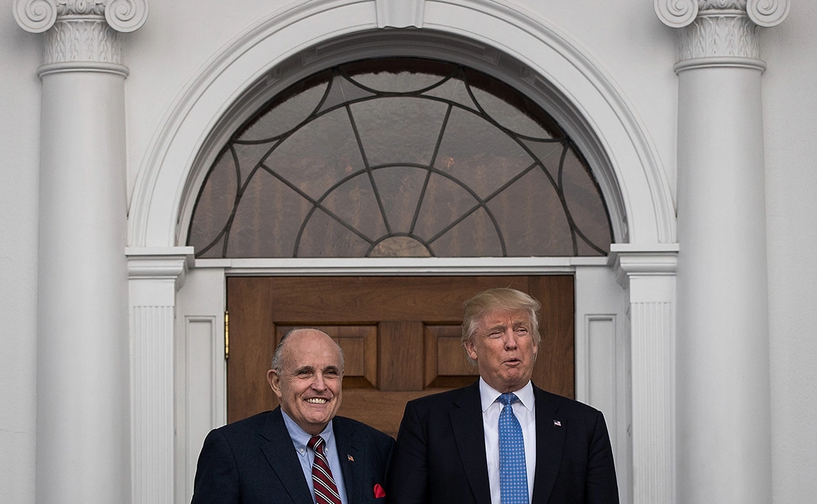 Drew Angerer / Getty Images