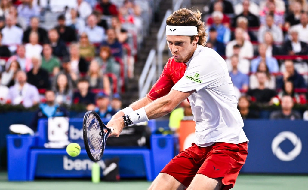 Minas Panagiotakis / Getty Images