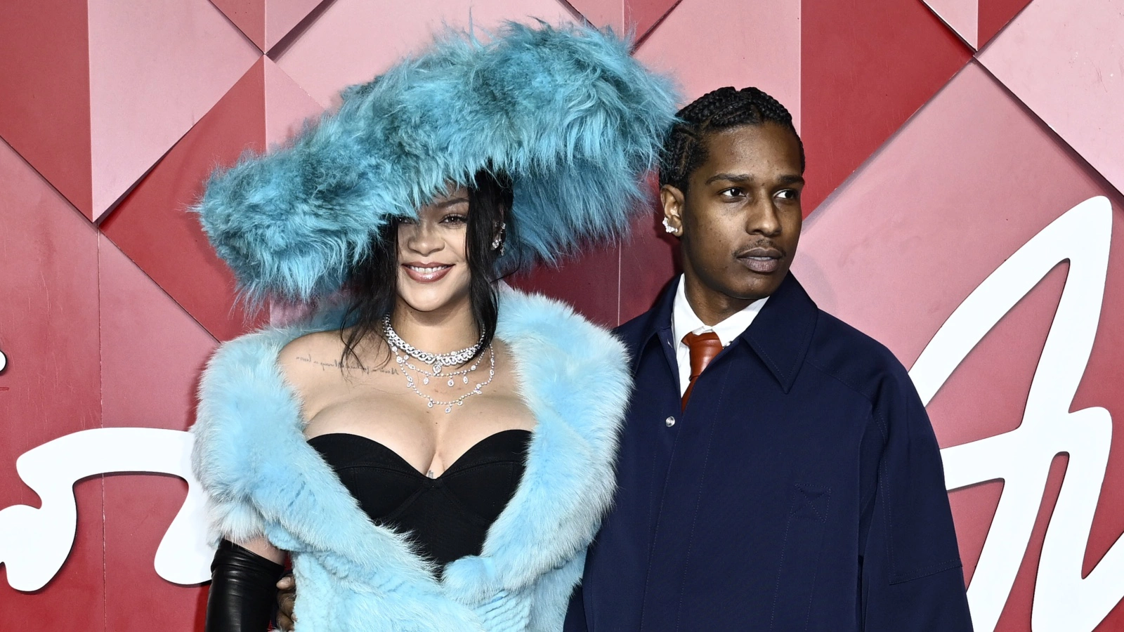 Рианна и A$AP Rocky на премии The Fashion Awards, Лондон