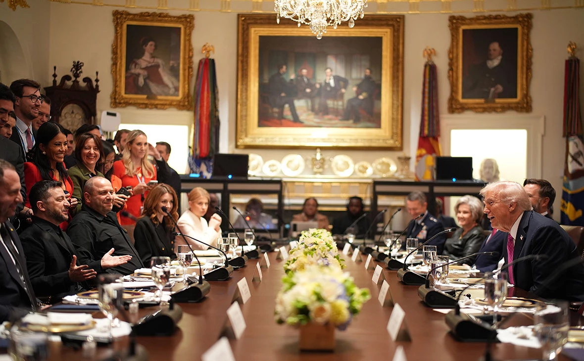 Andrew Harnik / Getty Images