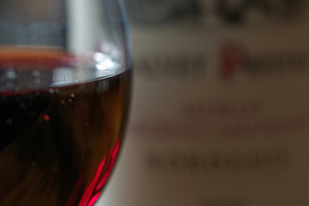 «РБК Вино» на основании данных из сервиса «Google Тренды» выяснил, какие вопросы пользователи чаще всего задавали за год с сентября 2024 по сентябрь 2025 года