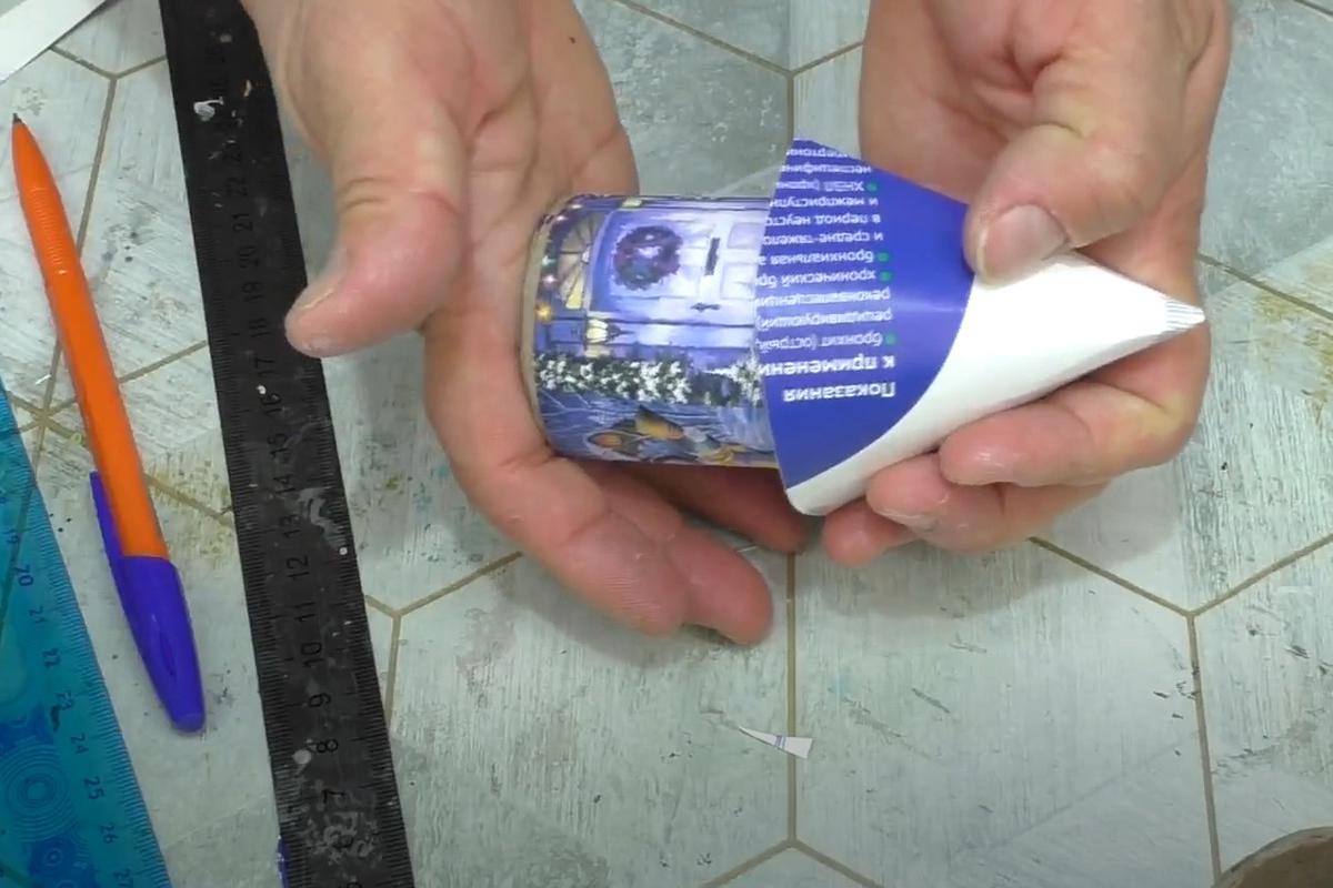 Как сделать простой новогодний домик