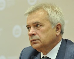 ЛУКОЙЛ остановил переговоры с "Роснефтью" о совместной работе на шельфе