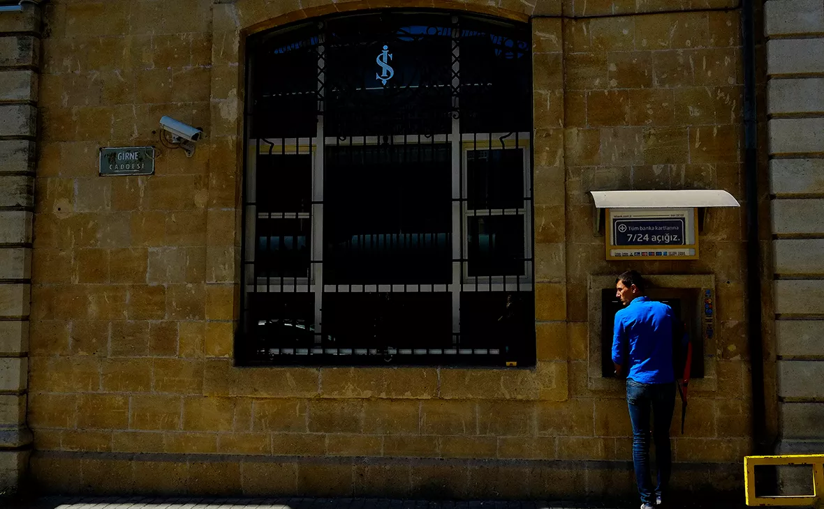 Petros Karadjias / AP