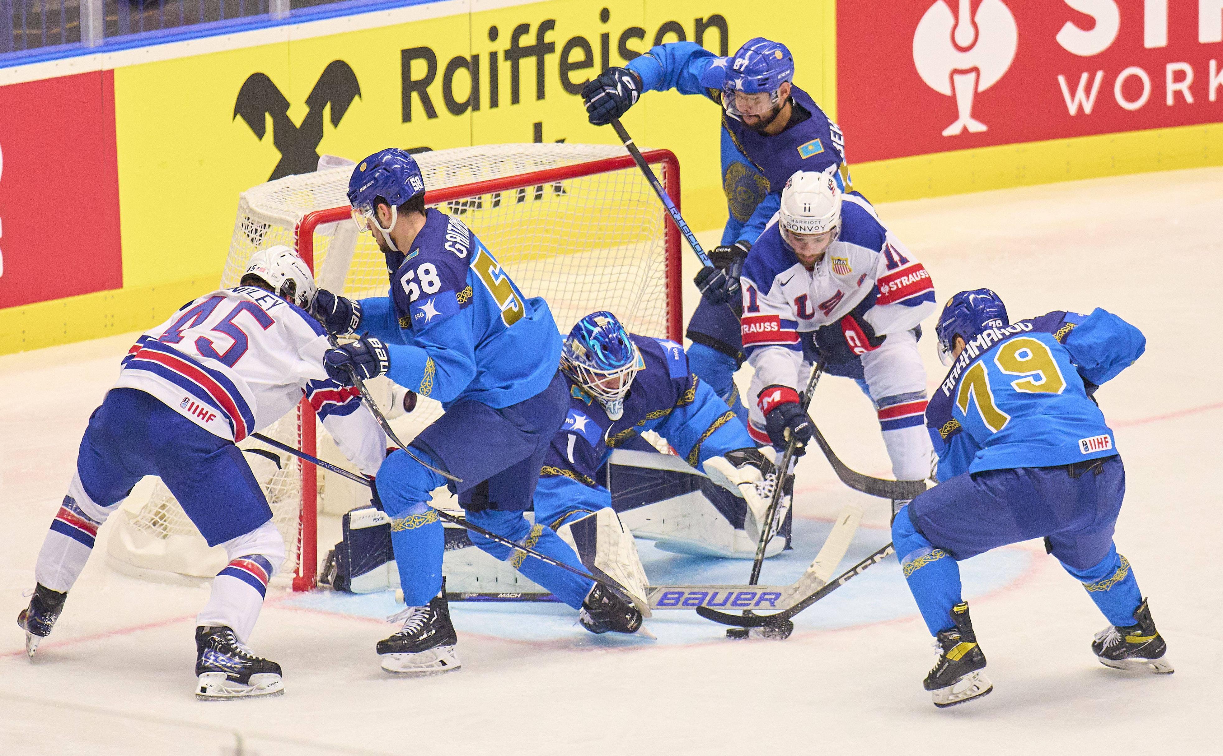Казахстан пропустил десять шайб от США на чемпионате мира по хоккею