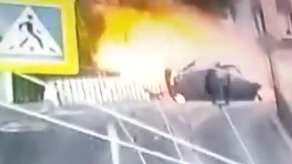В Калининграде машина взорвалась после ДТП