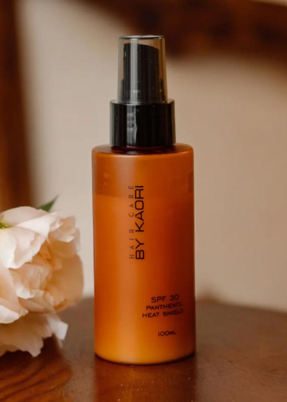 Спрей SPF 30 для защиты волос и кожи головы Fleur, by Kaori, 1190 руб. (kaoristore.ru)