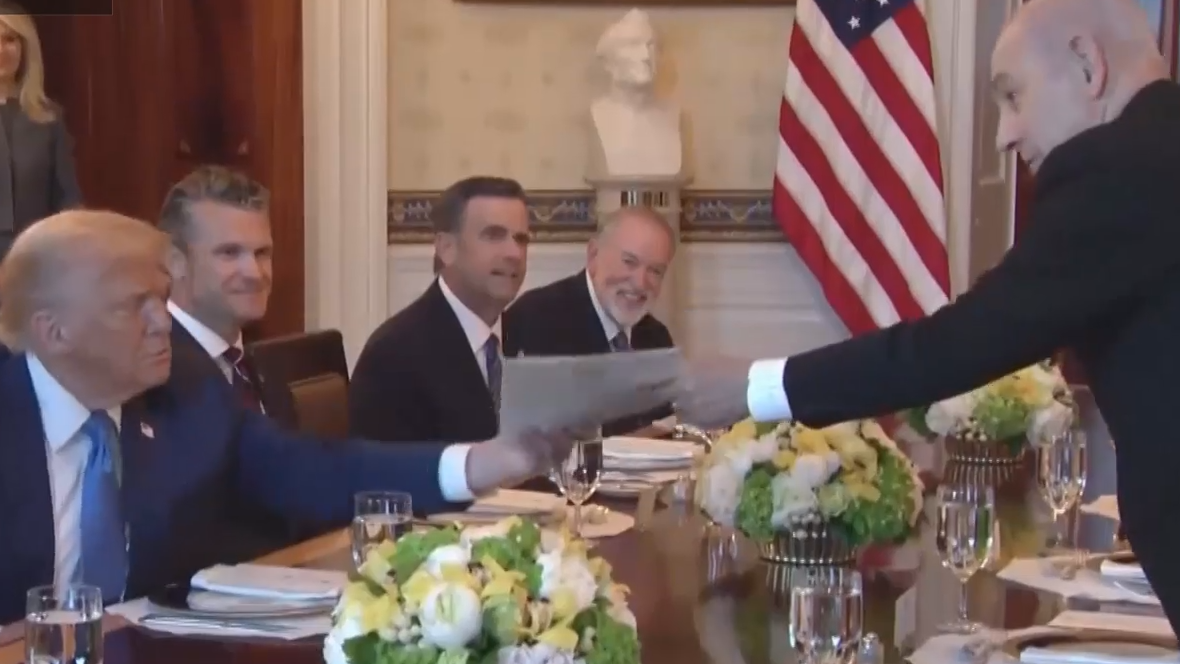 Нетаньяху приехал к Трампу с письмом о выдвижении на Нобелевскую премию