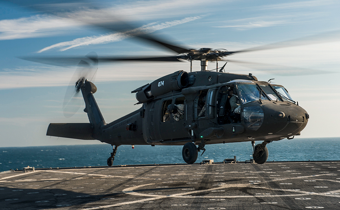 Вертолет&nbsp;UH-60 Black Hawk