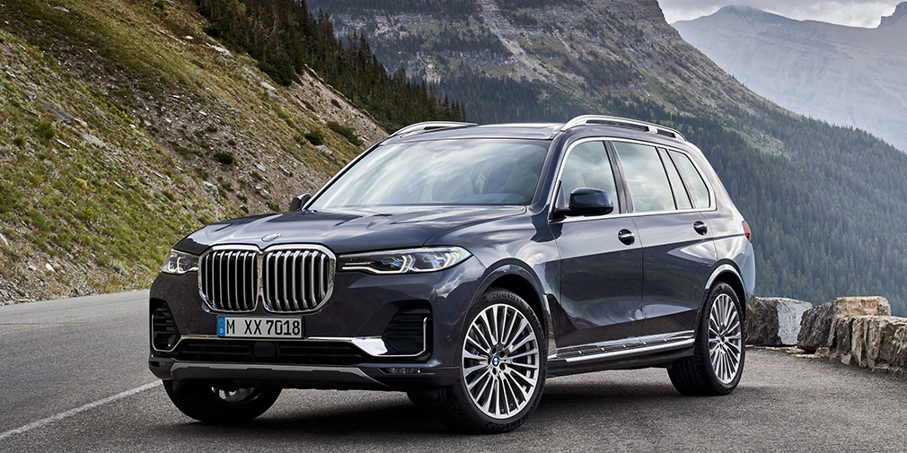 BMW X7
