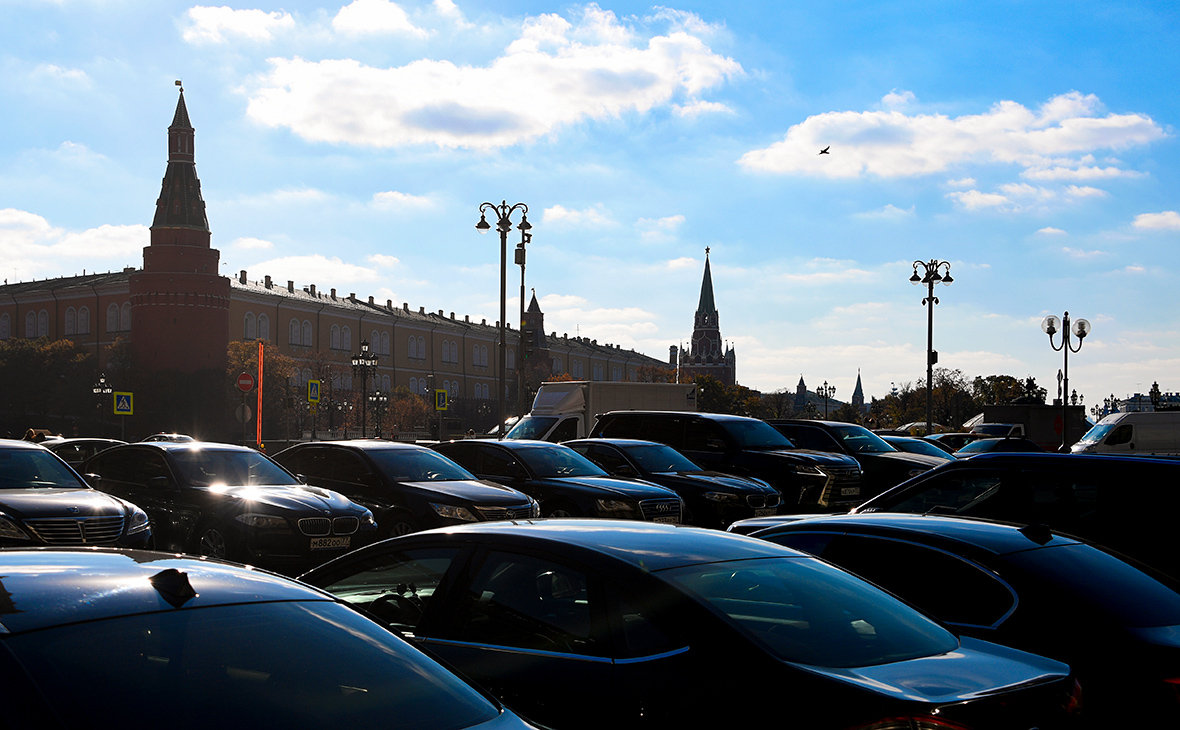 Водители депутатов пожаловались в Кремль на слежку через ГЛОНАСС — РБК