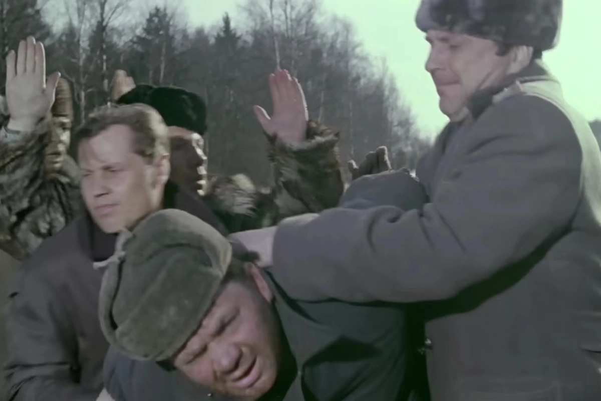 Кадр из фильма «Джентльмены удачи» режиссера Александра Серого