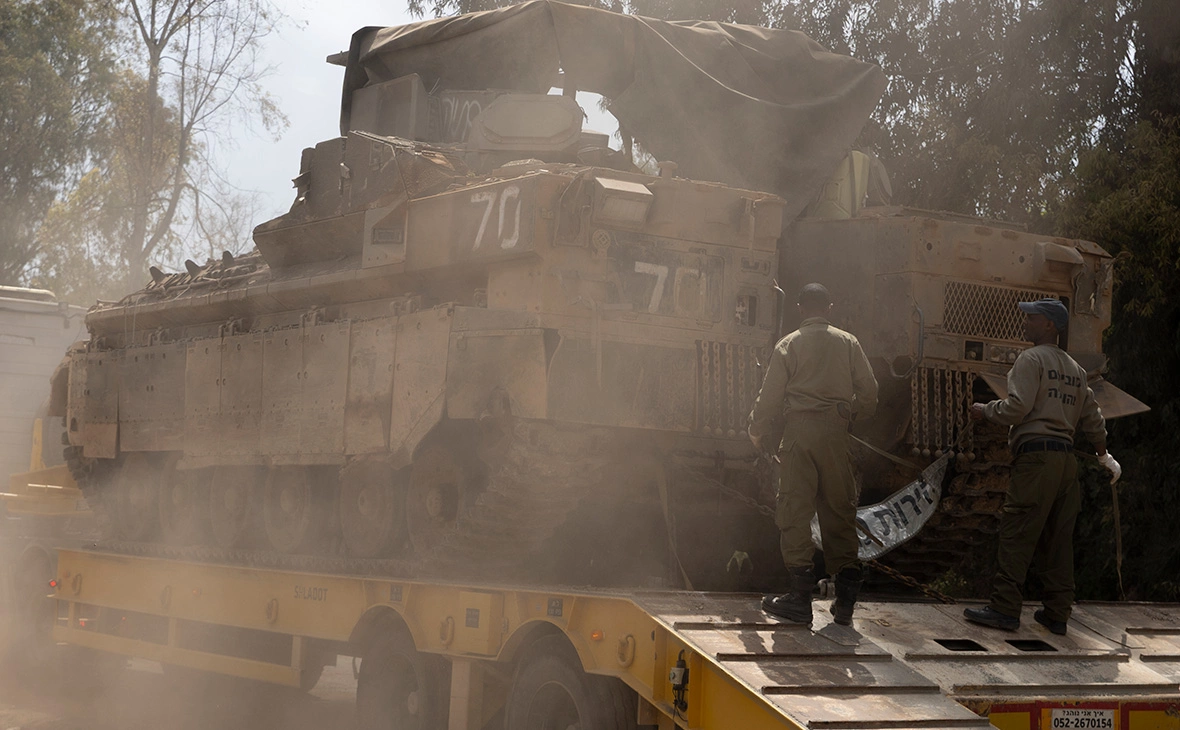 Amir Levy / Getty Images