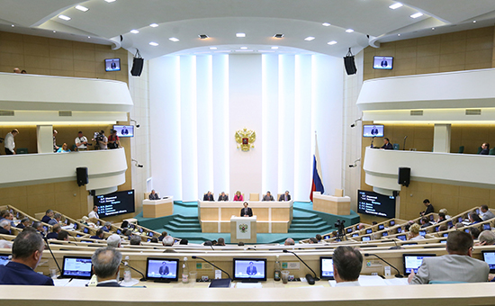Пленарное заседание в Совете Федерации РФ