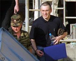 Суд: М.Ходорковский от налогов уклонялся, но документов не подделывал