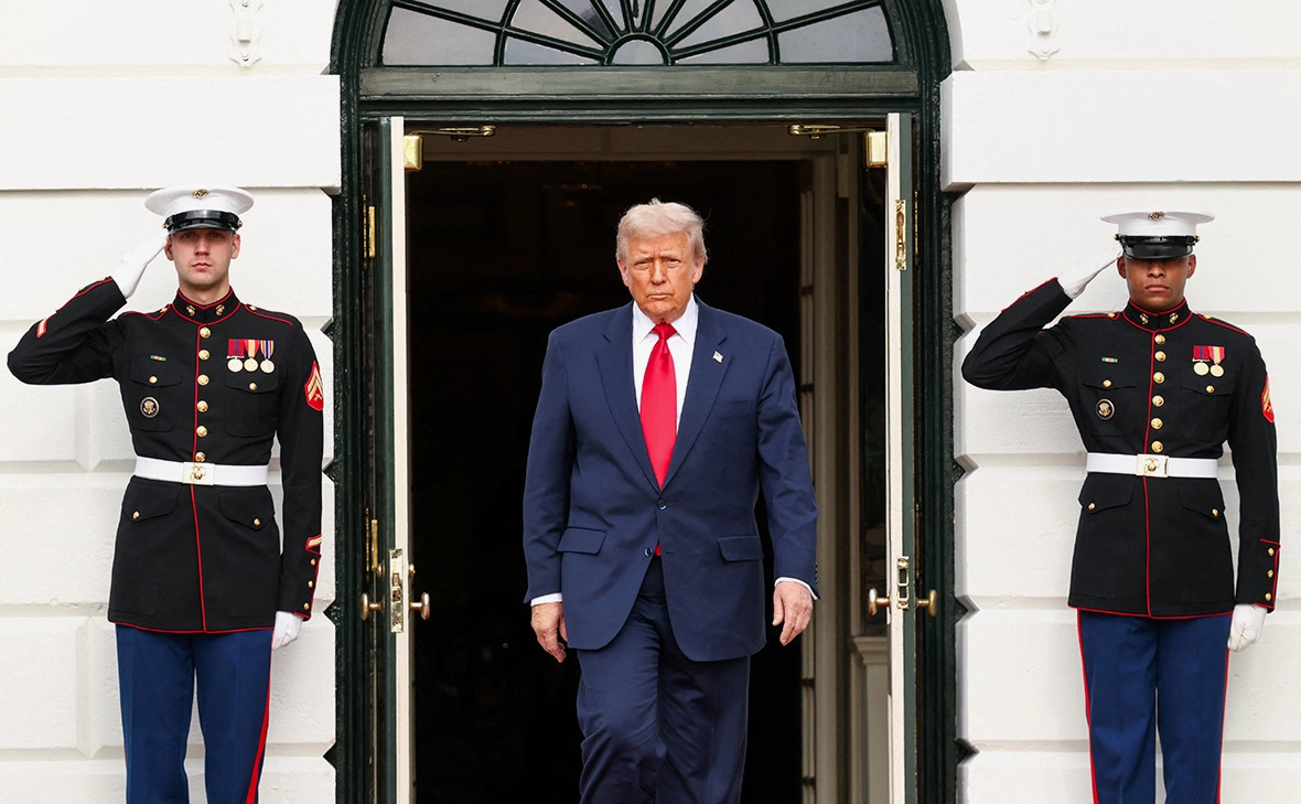 Kevin Lamarque / Reuters