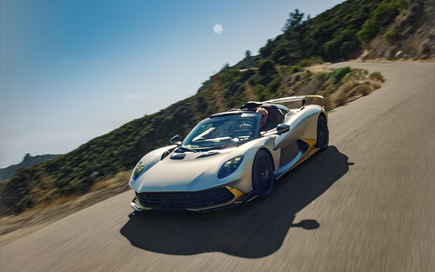 Aston Martin представил 1000-сильный кабриолет Valhalla Spider