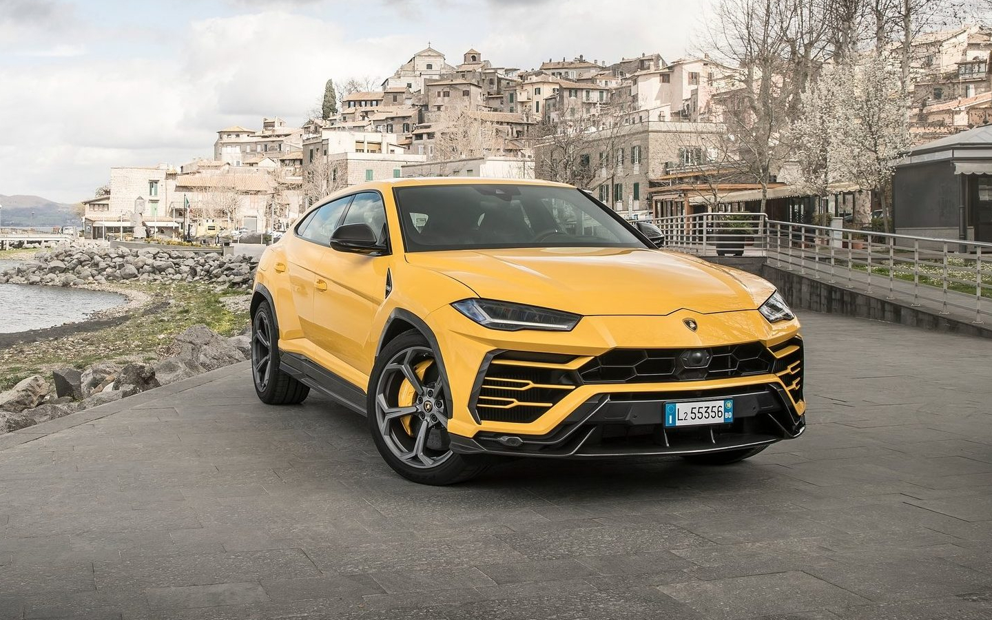 Lamborghini заявила о рекордных продажах в начале 2022 года :: Autonews