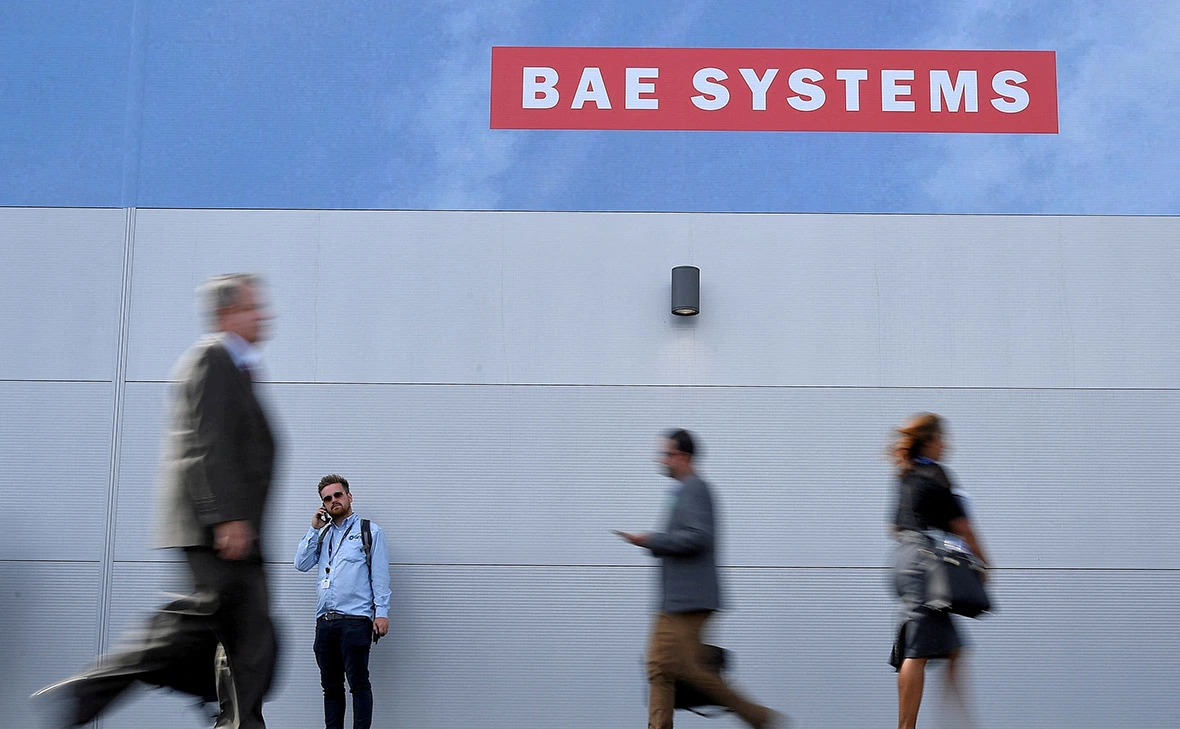 Toby Melville / File Photo / Reuters