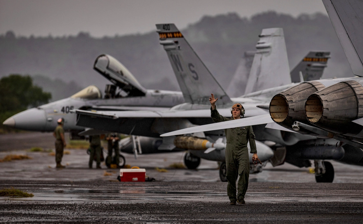 Ezra Acayan / Getty Images