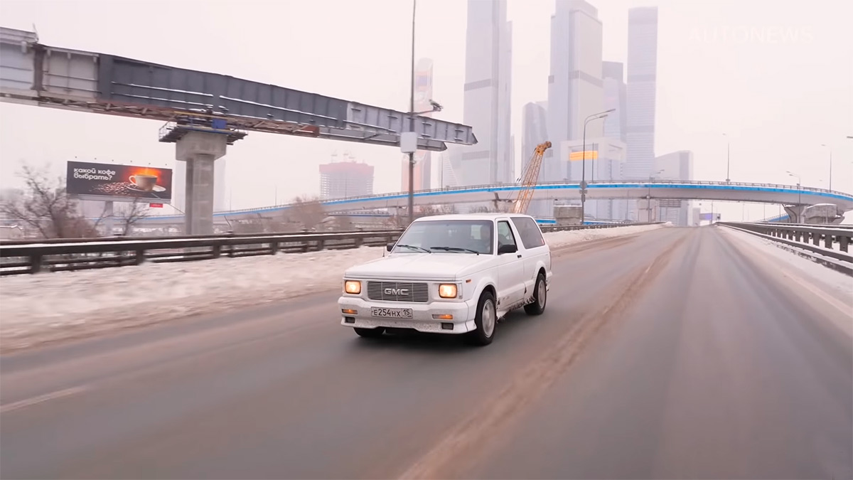 Внедорожник быстрее Ferrari: тест-драйв GMC Typhoon