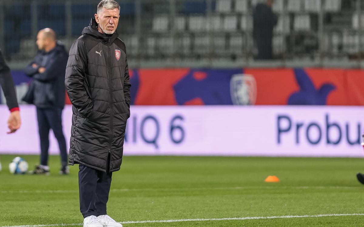 Сборная Чехии лишилась тренера, несмотря на выход на Евро-2024