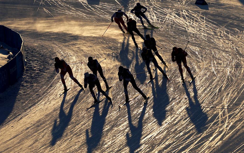 Не менее 9 лыжниц попали в больницу после завала на Спартакиаде. Видео