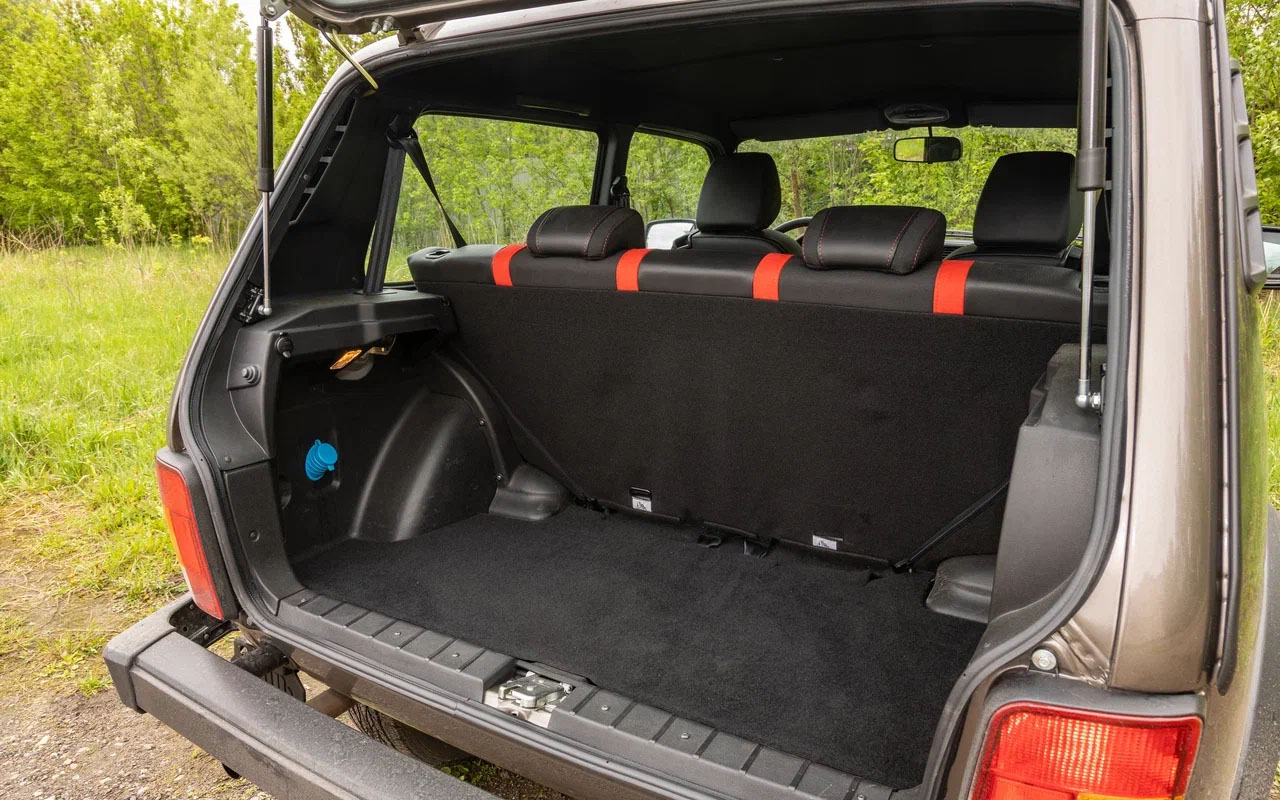 Lada Niva Sport