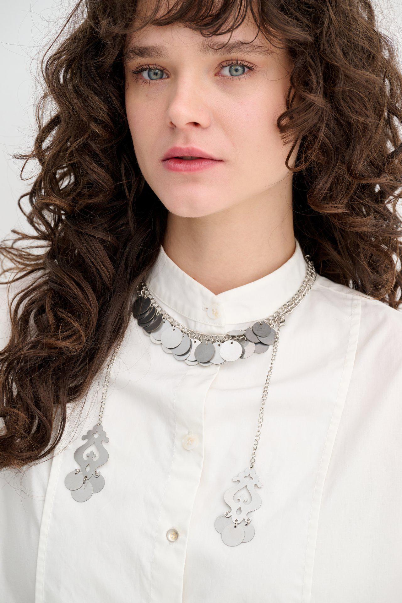 Ожерелье бренда Lusi, который исследует татарскую культуру