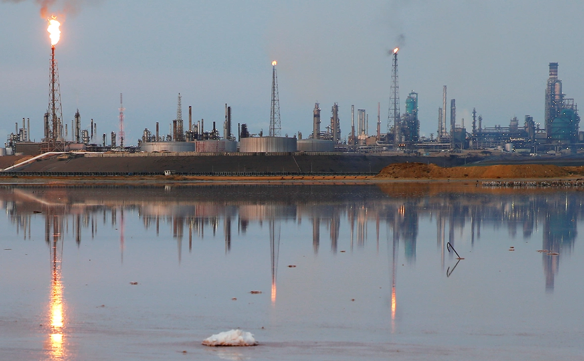 Carlos Garcia Rawlins / Reuters