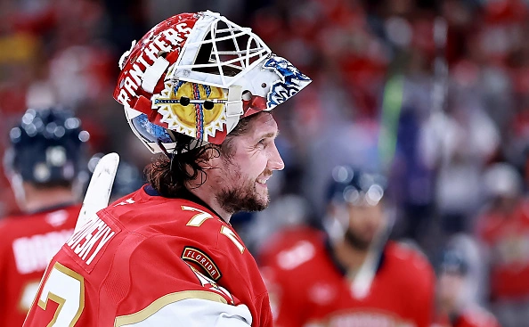 Carmen Mandato / Getty Images