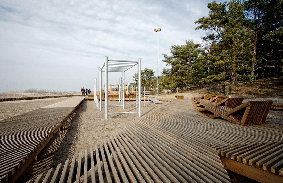 Wooden walkway on the beach free image download