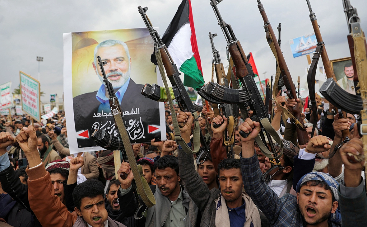 Khaled Abdullah / Reuters