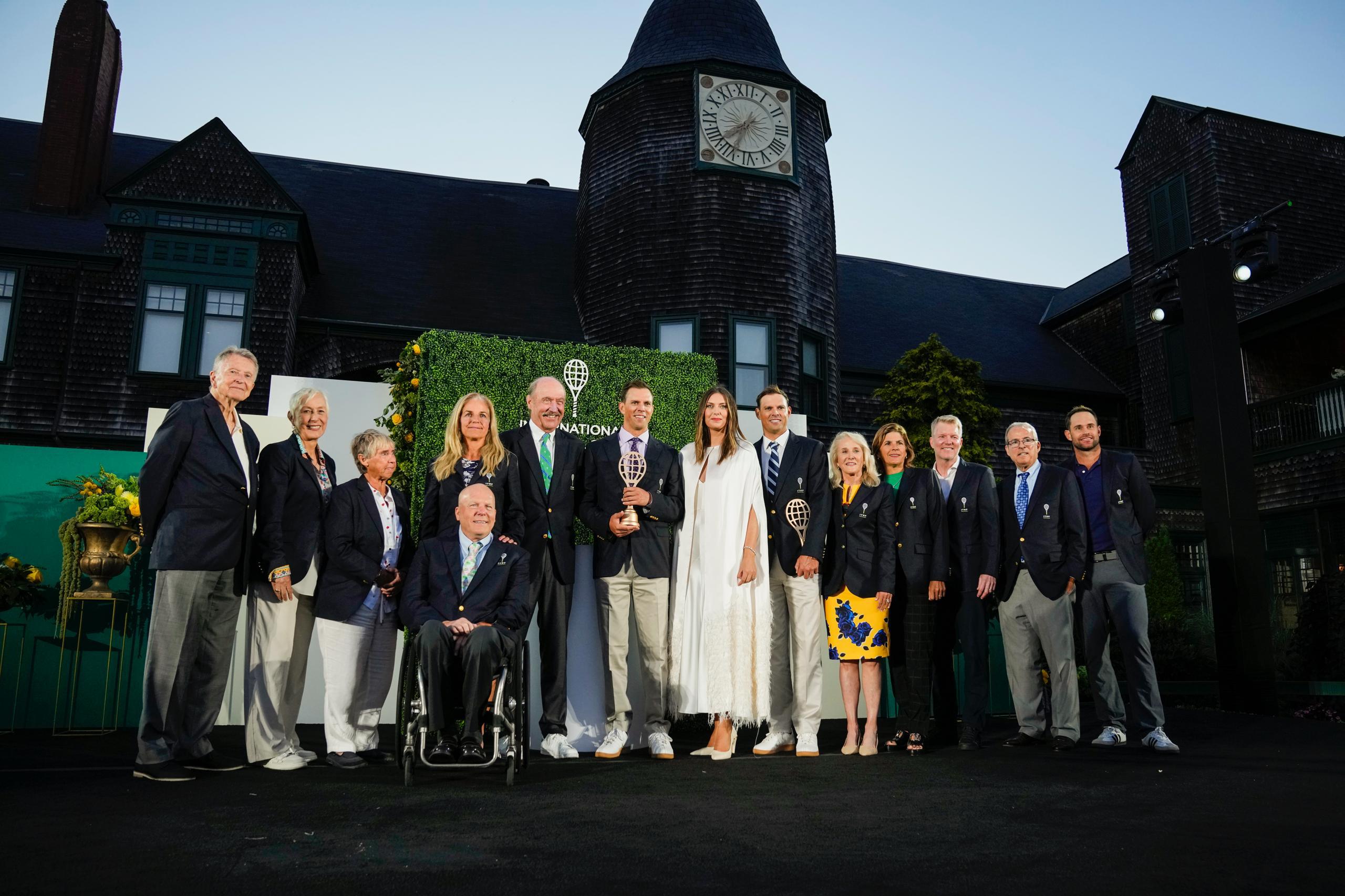 Фото: Joe Buglewicz / Getty Images for International Tennis Hall of Fame