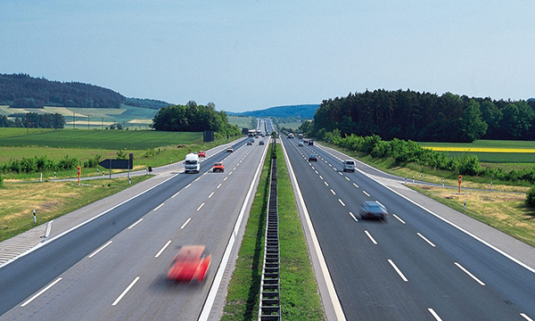 Разрешенную скорость увеличат до 110 км/ч на 11 новых участков дорог