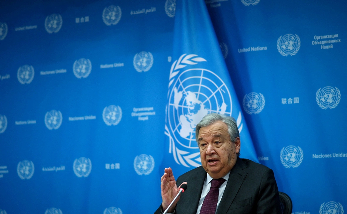 Mike Segar / Reuters