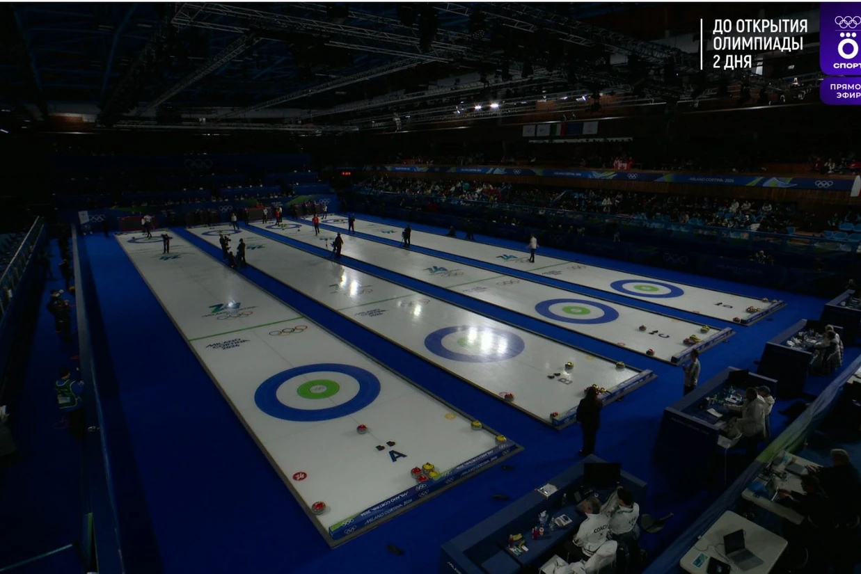 скриншот трансляции Okko