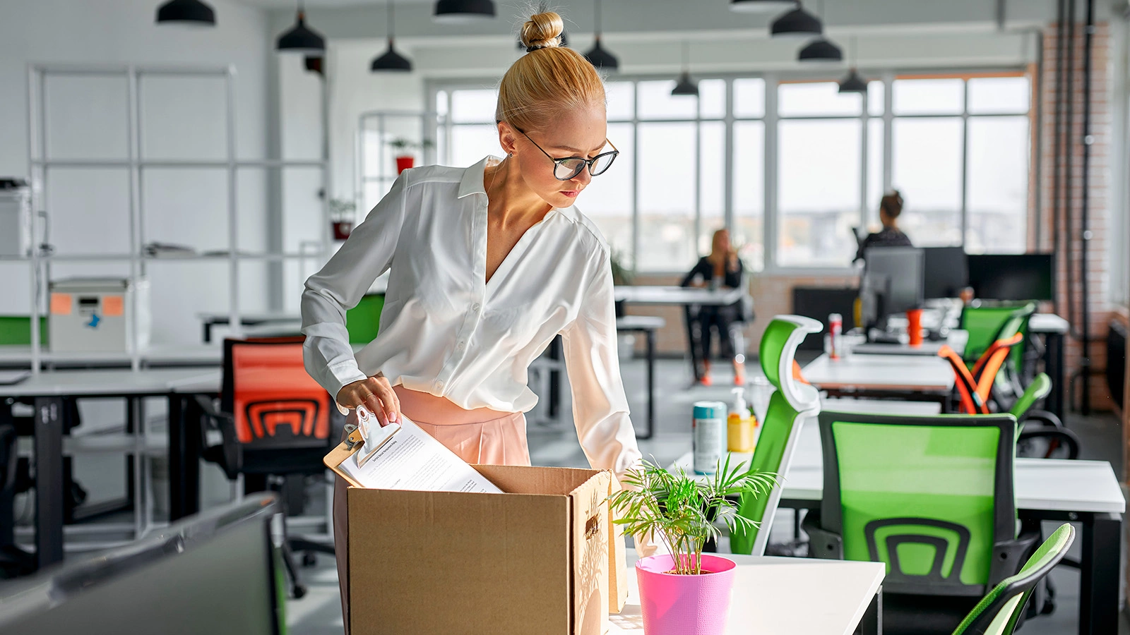 Сотрудника могут уволить за опоздание на работу. Вот в каком случае