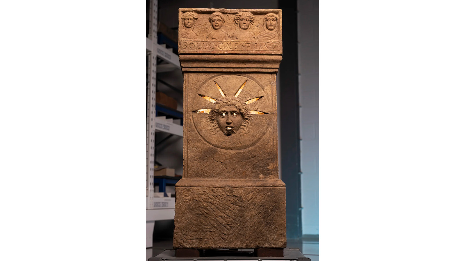 1900-летний алтарь