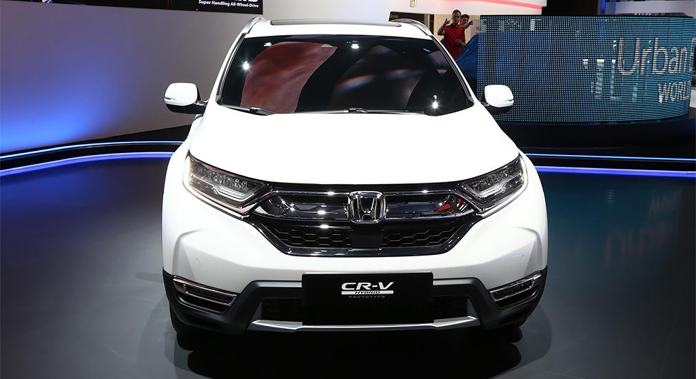 Продажи гибридного Honda CR-V для Европы стартуют в 2018 году