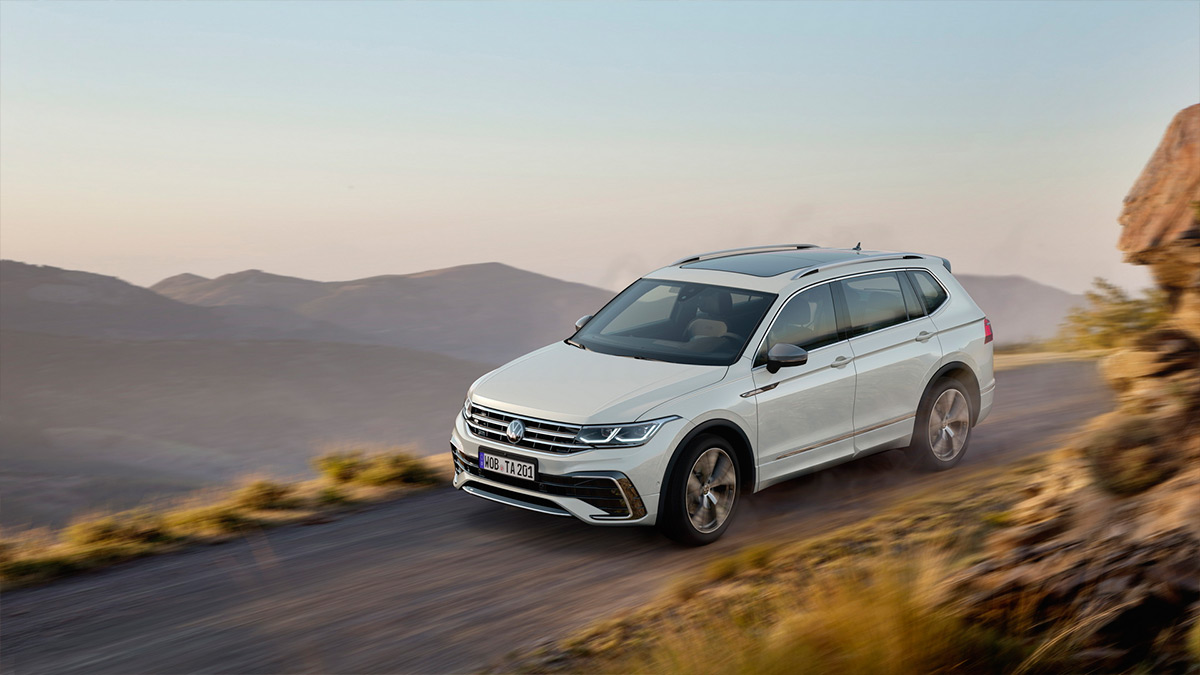 Volkswagen представил обновленный семиместный Tiguan