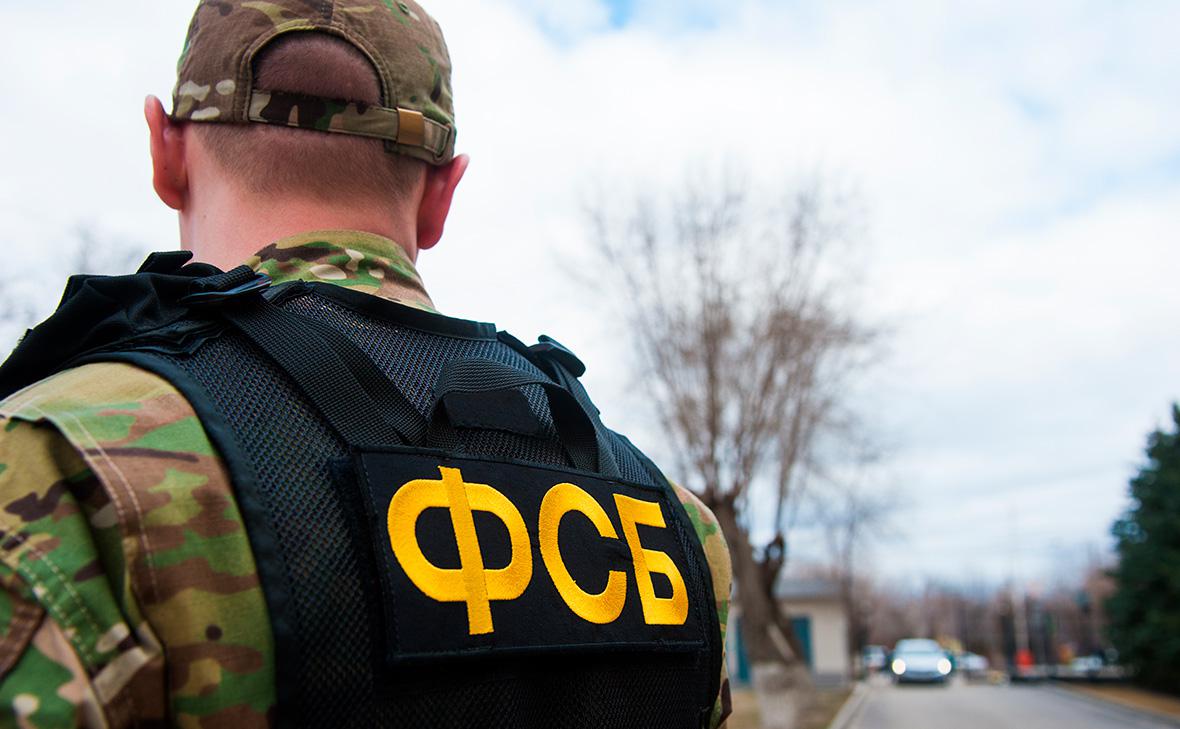 Собиравшего для ВСУ данные о российской армии мужчину выдворили из страны