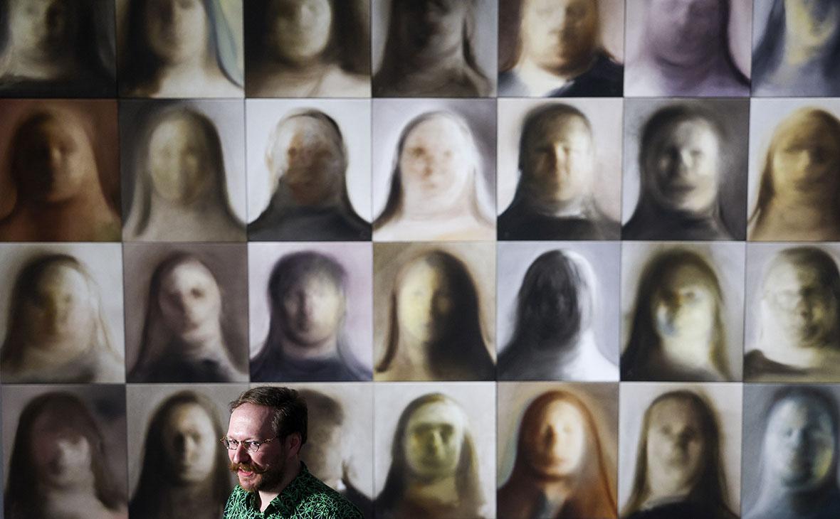 Выставка &laquo;Человек и нейросети: кто кого создает?&raquo; в Москве, апрель 2025 года