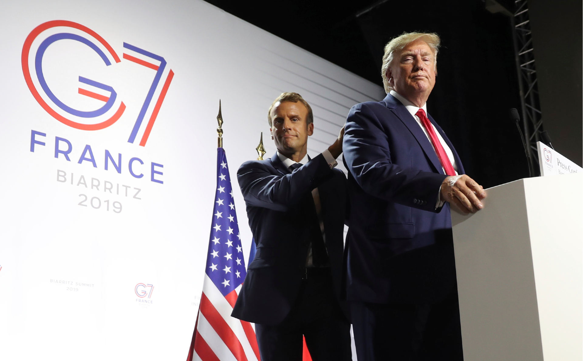 Президент Франции&nbsp;Эмманюэль Макрон и президент США Дональд Трамп