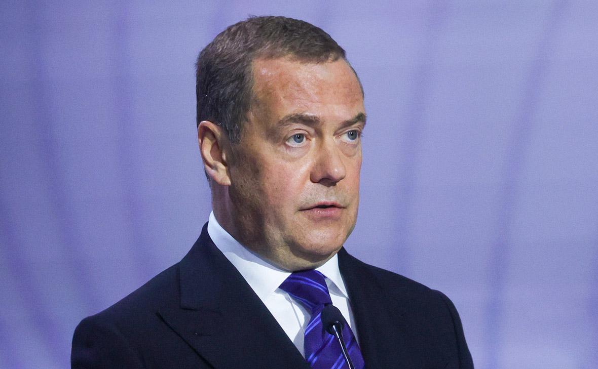 Дмитрий Медведев