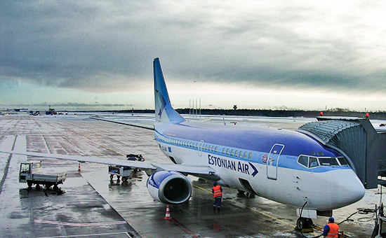 Самолет авиакомпании Estonian Air в аэропорту Таллина. Архивное фото
