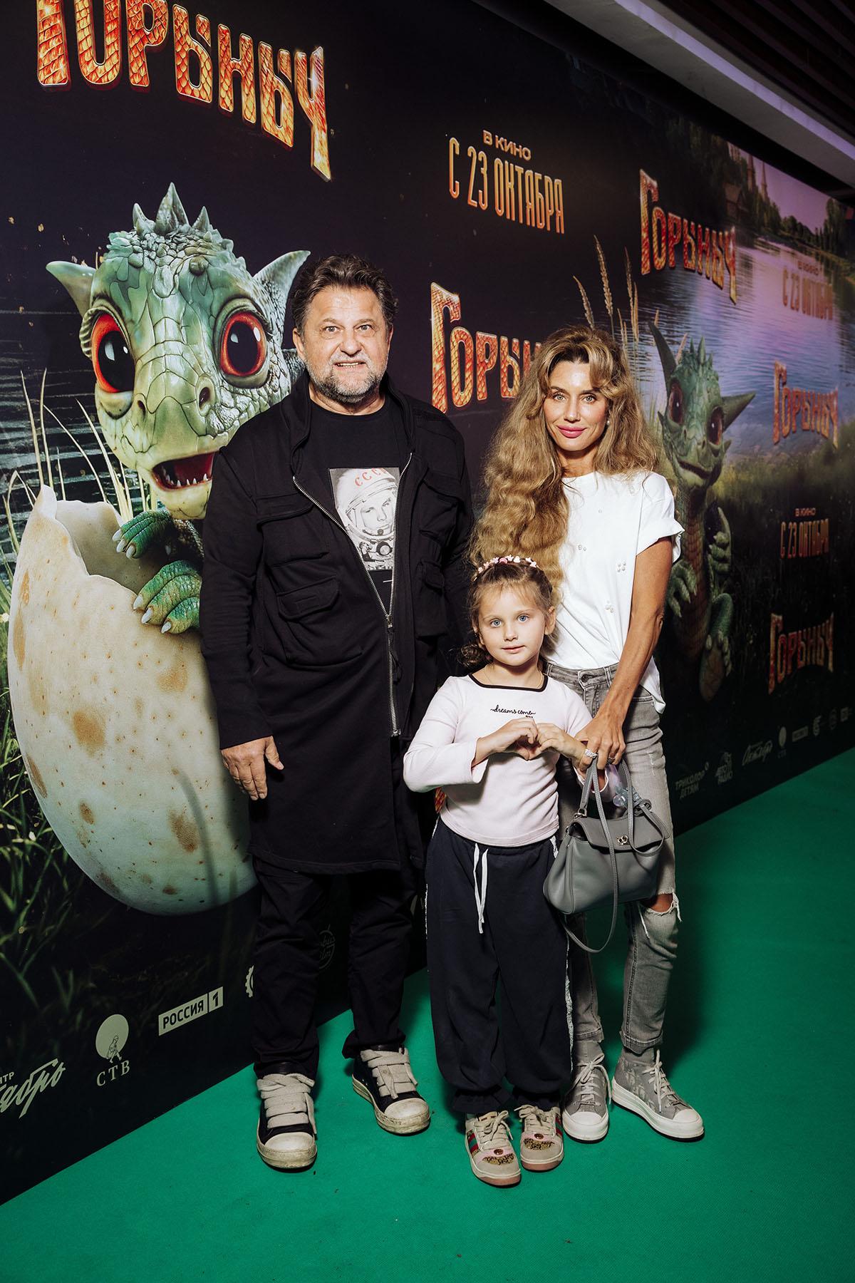 Александр Самойленко с семьей